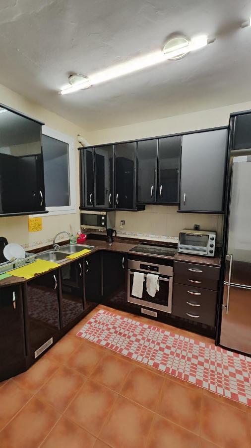 Habitacion En Centro De Barcelona Hotel ภายนอก รูปภาพ
