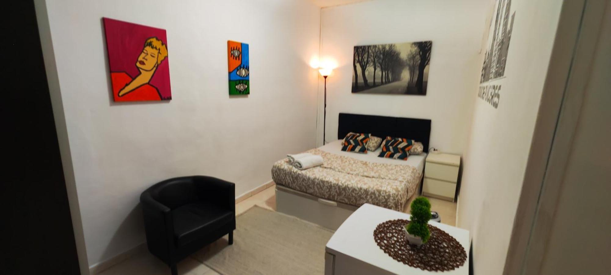 Habitacion En Centro De Barcelona Hotel ภายนอก รูปภาพ
