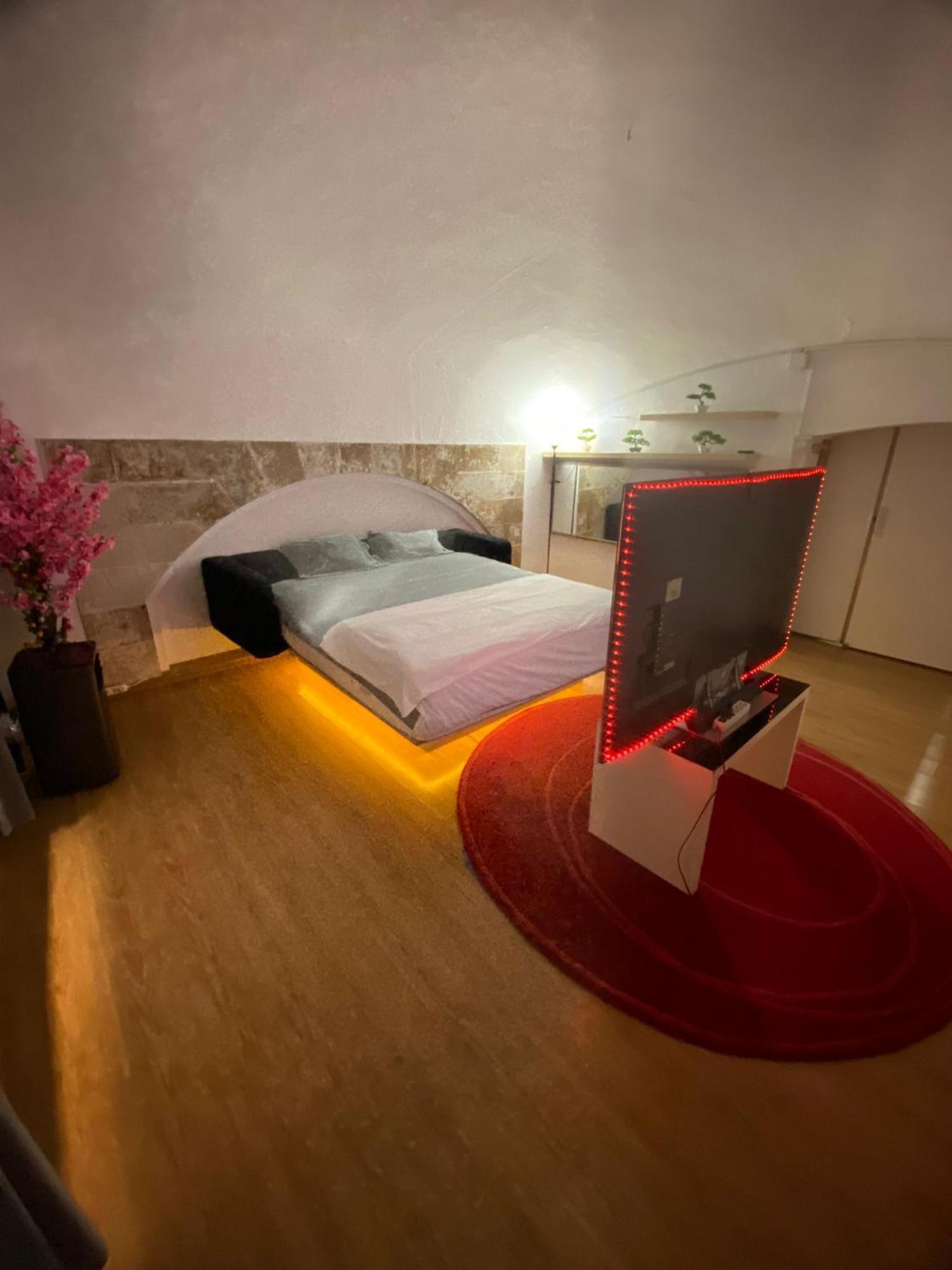 Habitacion En Centro De Barcelona Hotel ภายนอก รูปภาพ